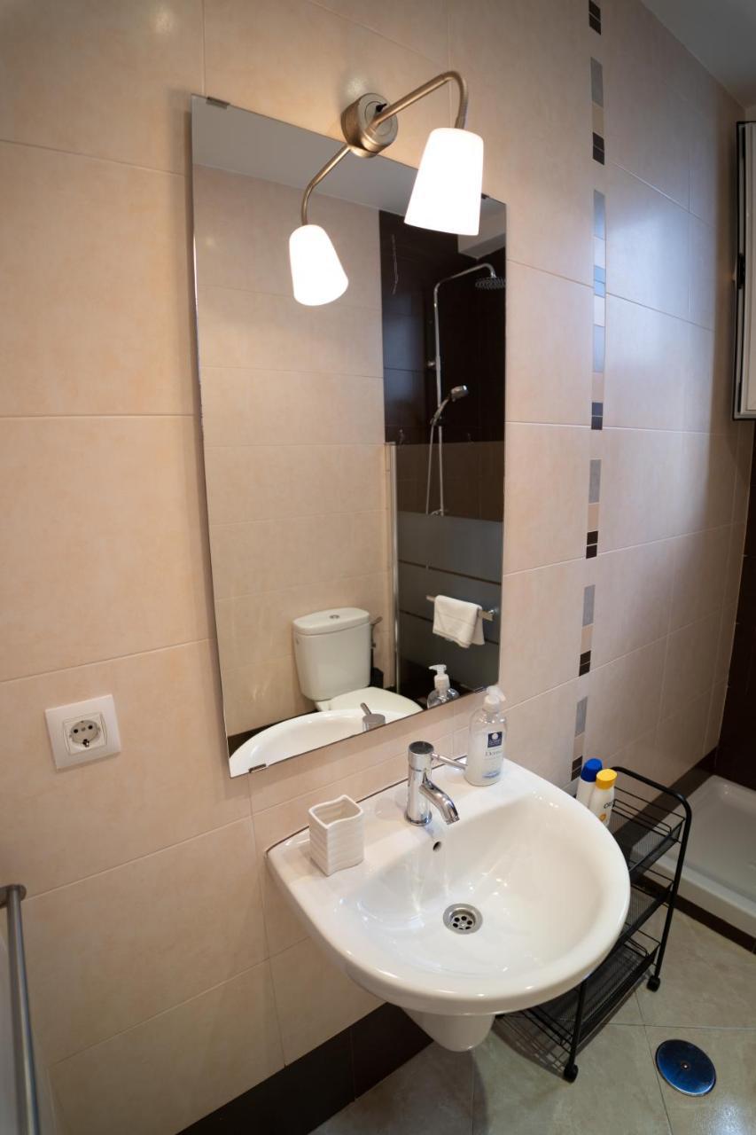 Apartament Larra Nervion Sewilla Zewnętrze zdjęcie