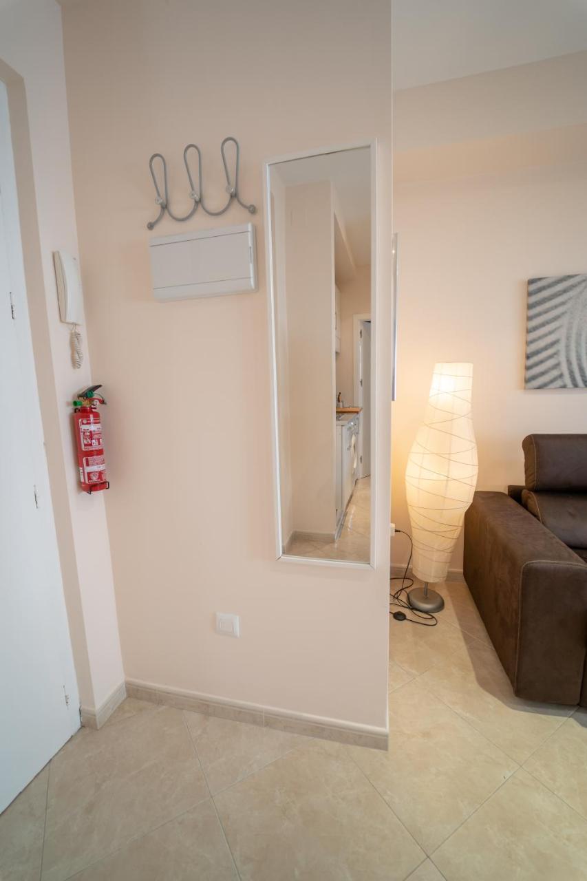 Apartament Larra Nervion Sewilla Zewnętrze zdjęcie